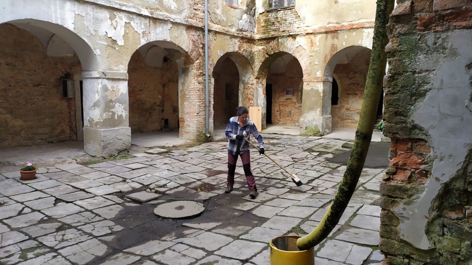 8. brigáda na zámku