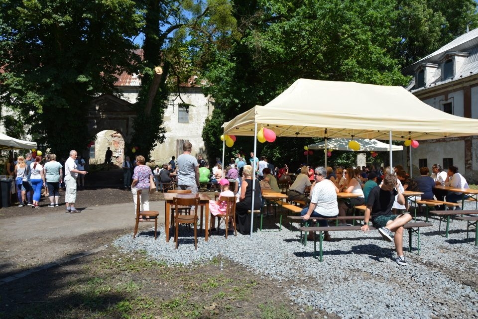 Den otevřených dveří bravantických zámků
