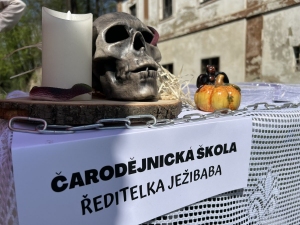 Pálení čarodějnic na zámku v Bravanticích