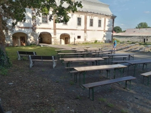 LETNÍ KINO NA ZÁMKU V BRAVANTICÍCH