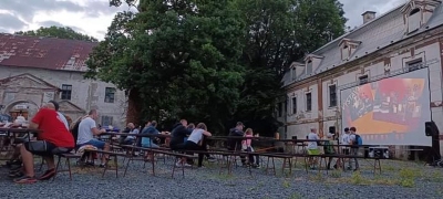 LETNÍ KINO NA ZÁMKU V BRAVANTICÍCH