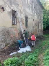 11. brogáda na zámku