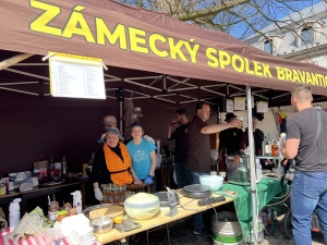 Pálení čarodějnic na zámku v Bravanticích
