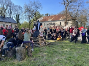 Pálení čarodějnic na zámku v Bravanticích