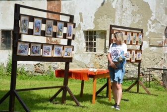 Slavnostní otevření bylinkové zahrady a beseda s ilustrátorkou paní Ivou Hoňkovou