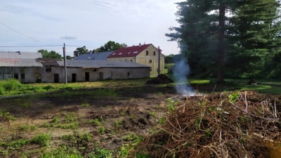 Třetí brigáda na zámku v Bravanticích