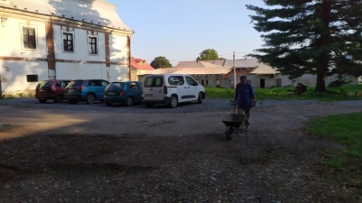9. brigáda na zámku