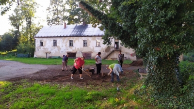 9. brigáda na zámku