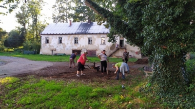 9. brigáda na zámku