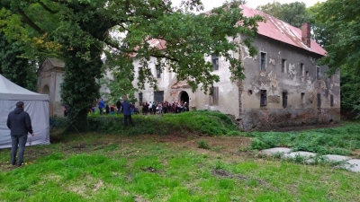 Čarodějnický rej v Bravanticích na zámku