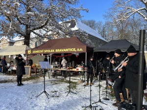 ADVENTNÍ JARMARK