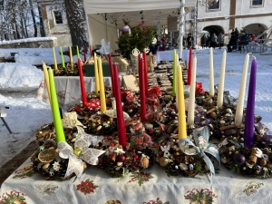ADVENTNÍ JARMARK